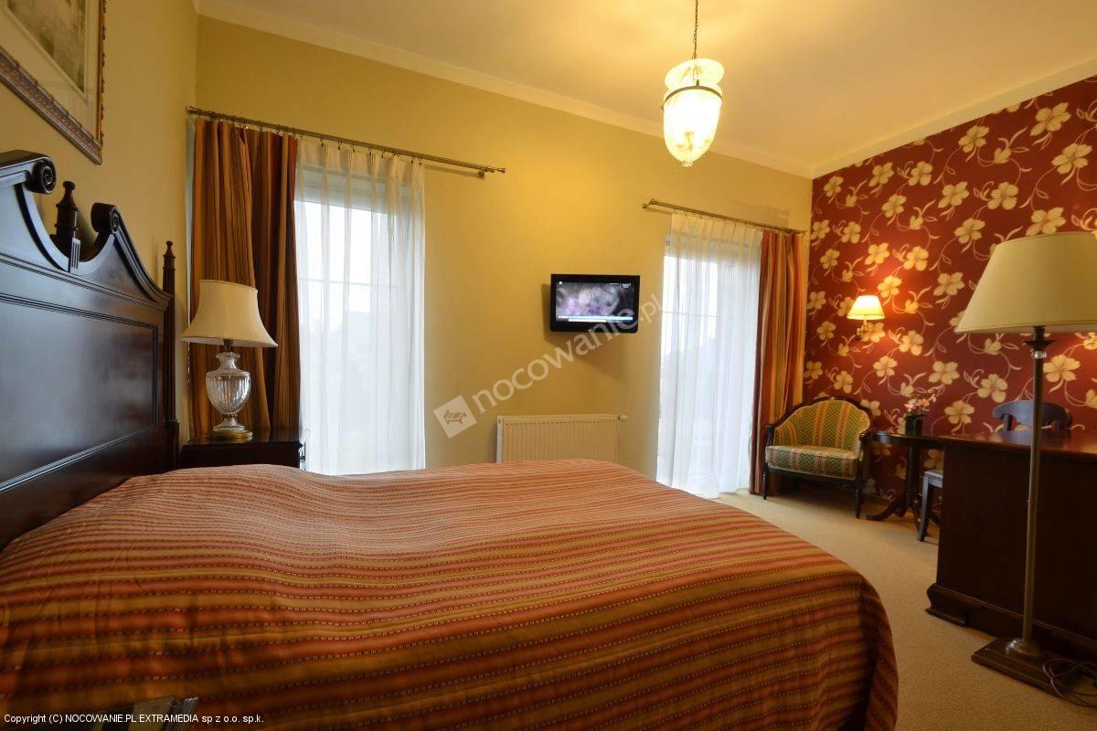 Hotel Arkadia Gosciniec-Klima,Parking,Ogrod à Opole Extérieur photo